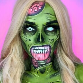 White Luna Eclipse | @sammyjosartistry