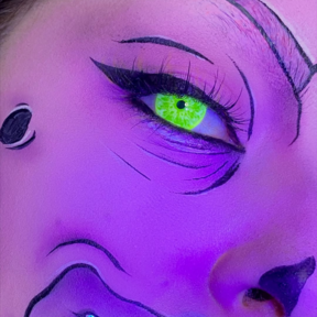 Yellow UV I-Glow | @tiaxxmakeup