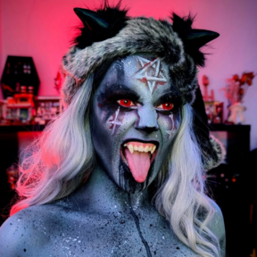 Red Mini Sclera | @gabbycarbon