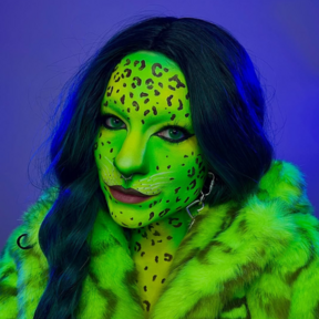Green UV i-Glow | @caykeface