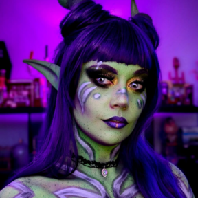 Silver Mirror | @gabbycarbon