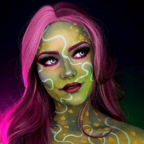 White Lunar Eclipse | @sammyjosartistry