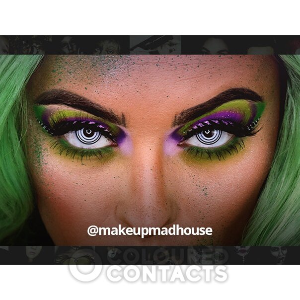 weibliches Beetlejuice Kostüm Make up